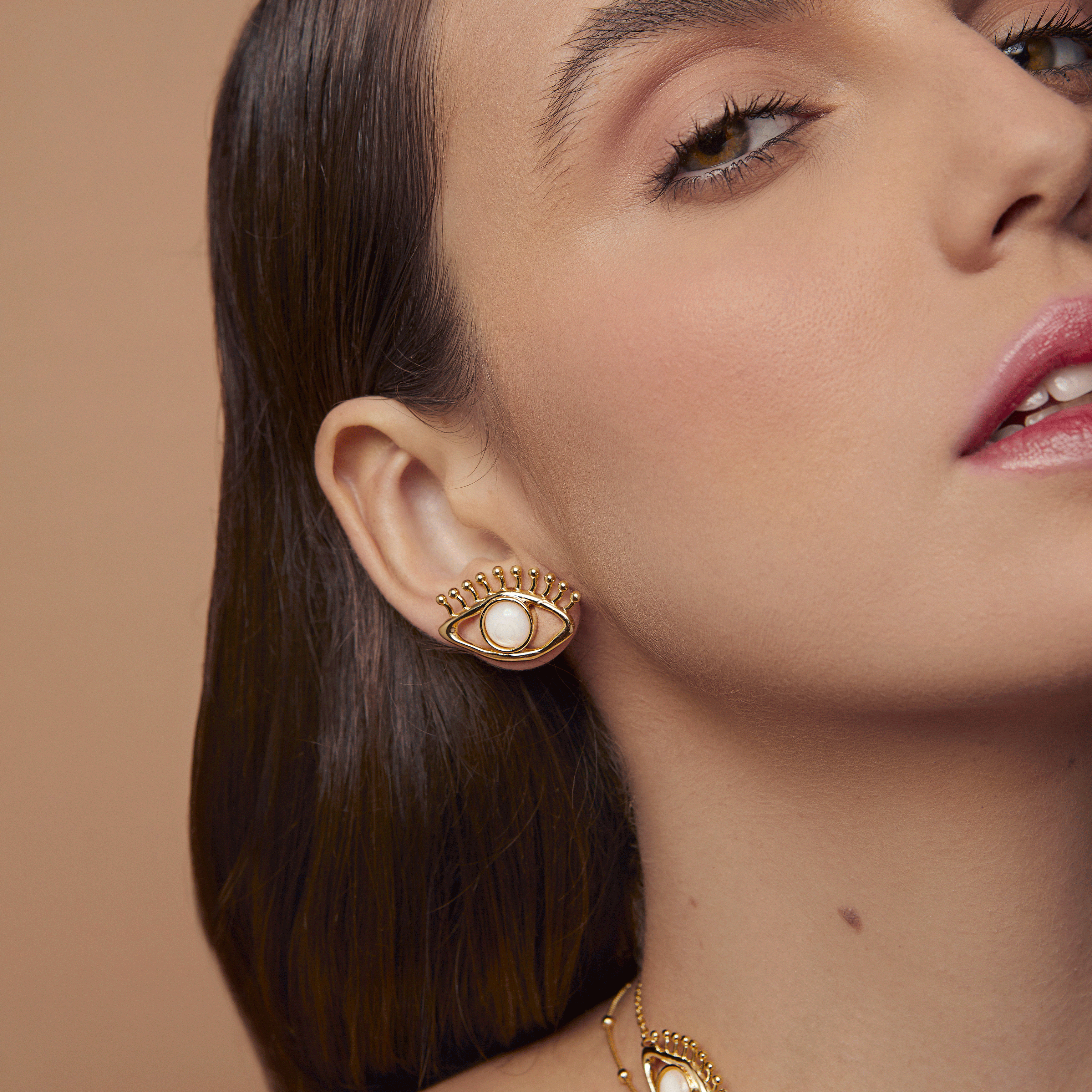 Brinco Olho Grego