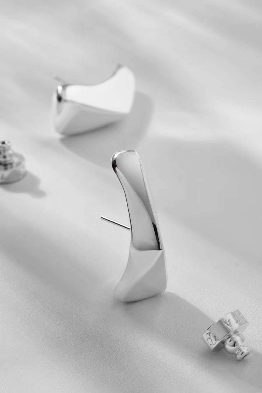 Earhook Dualis